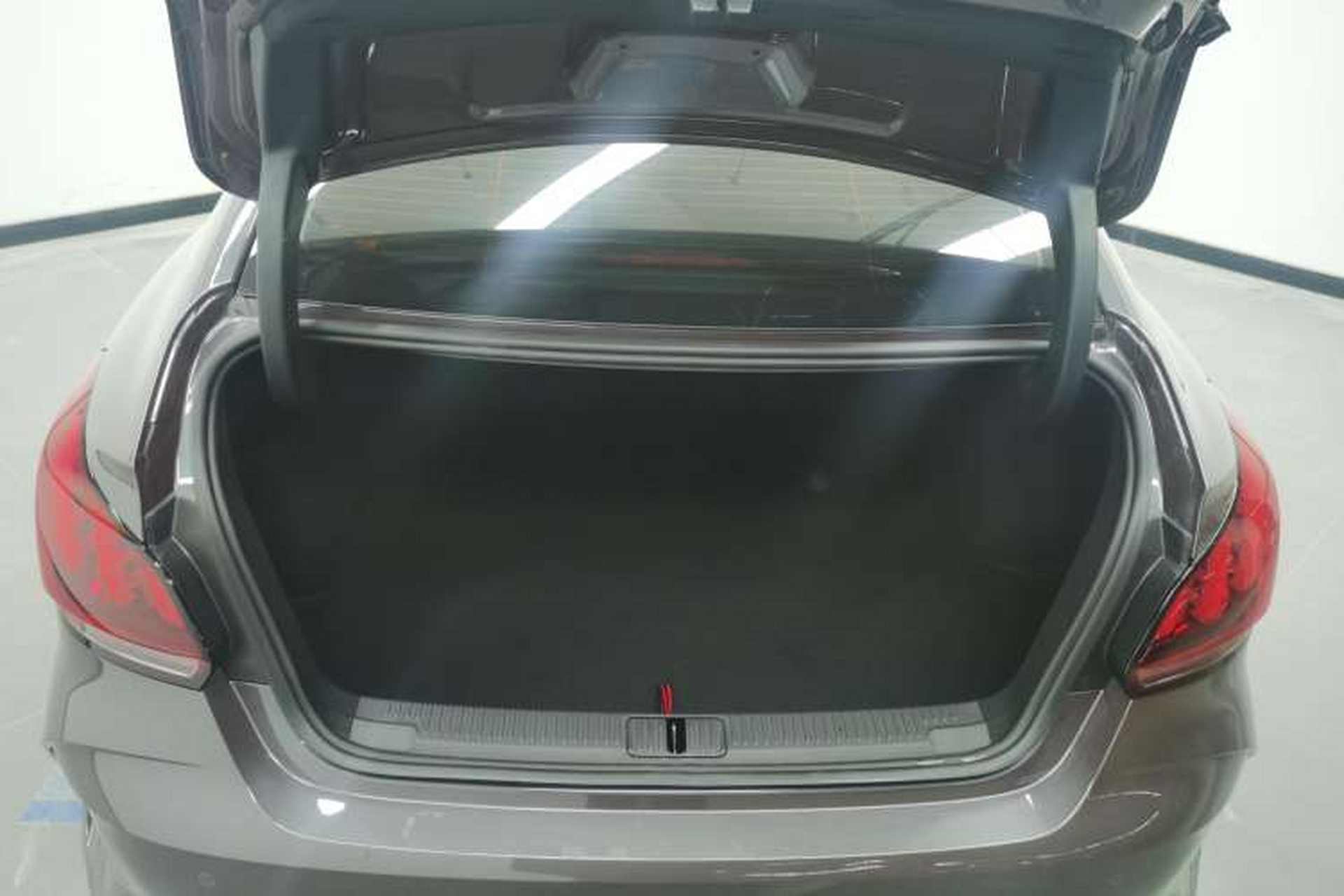 Used MG 5 2023 180 DVVT CVT Fashion Edition Trunk