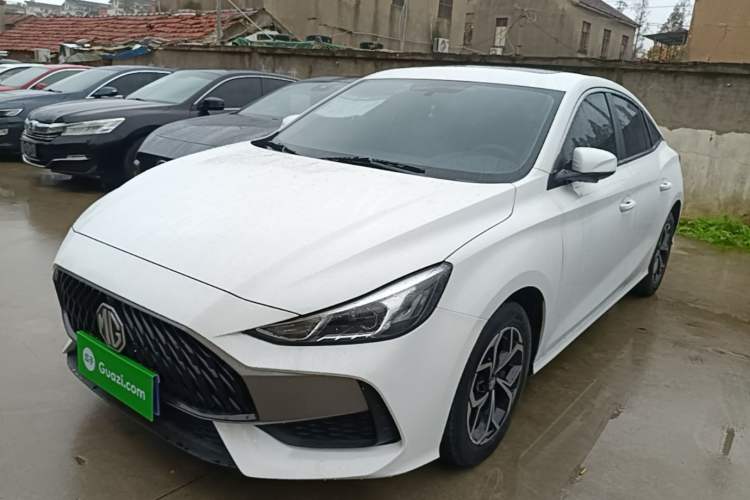 MG 5 2023 180 DVVT CVT Fashion Edition