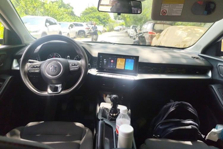 Used MG 5 2023 180 DVVT Manual Fashion Edition Center Console