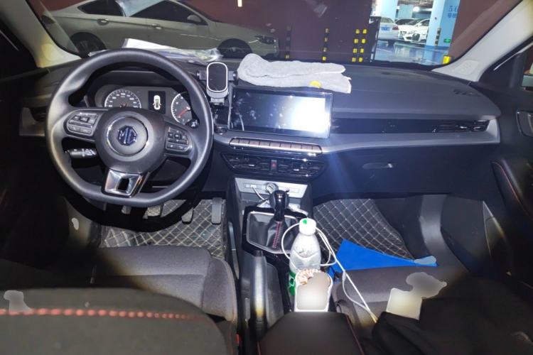 Used MG 5 2023 180 DVVT Manual Fashion Edition Center Console