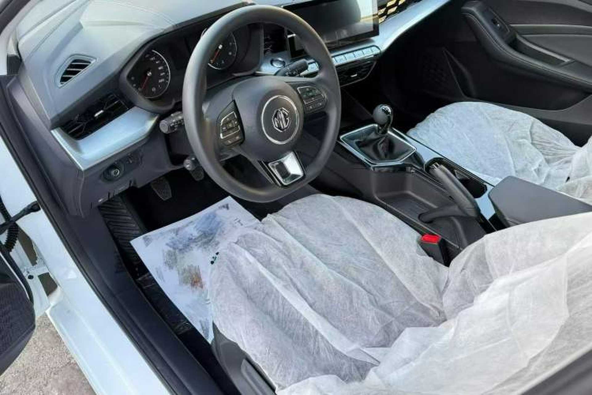 Used MG 5 2023 180 DVVT Manual Fashion Edition Driver Seat