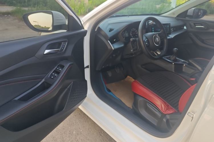 Used MG 5 2023 180 DVVT Manual Fashion Edition Driver Seat