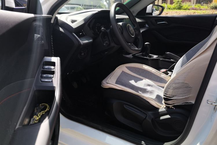 Used MG 5 2023 180 DVVT Manual Fashion Edition Driver Seat