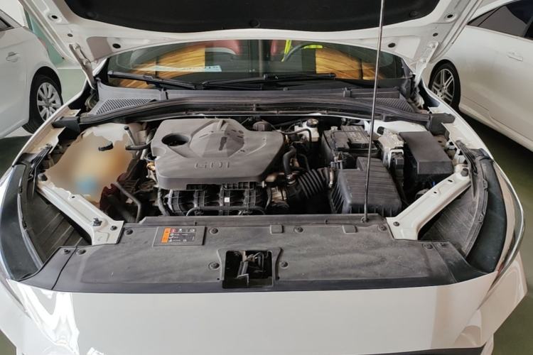 Used MG 5 2023 180 DVVT CVT Luxury Edition Engine Bay