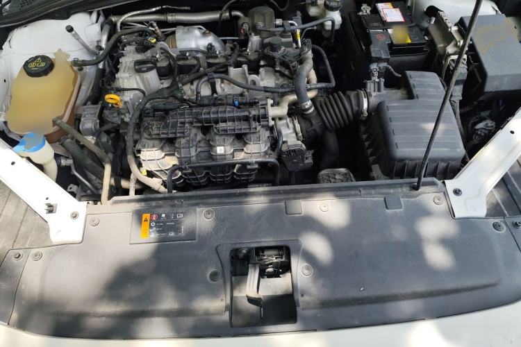 Used MG 5 2023 180 DVVT Manual Fashion Edition Engine Bay