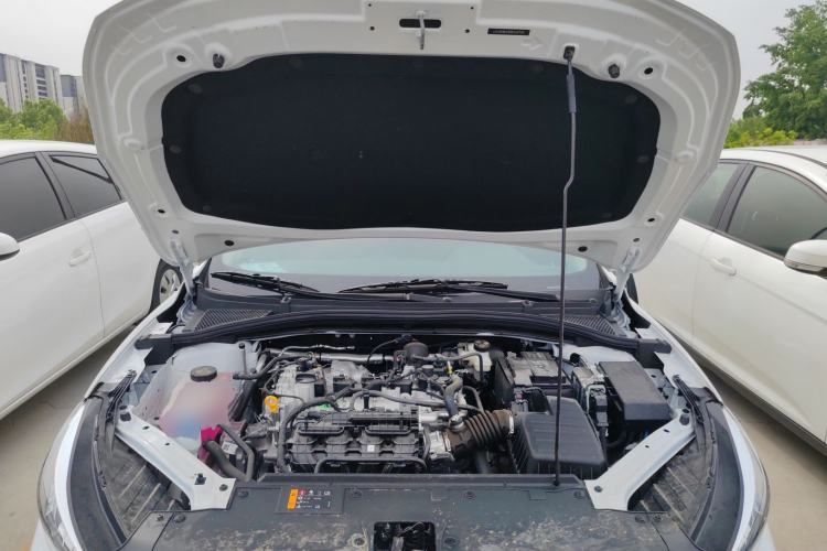 Used MG 5 2023 180 DVVT Manual Fashion Edition Engine Bay