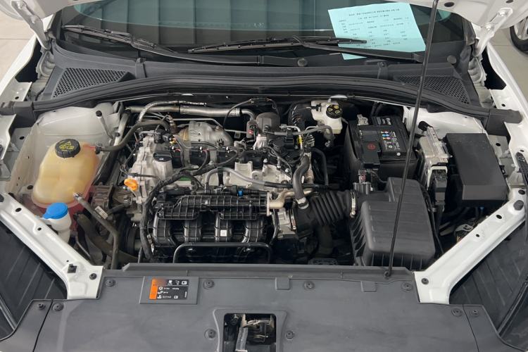 Used MG 5 2023 180 DVVT CVT Fashion Edition Engine Bay