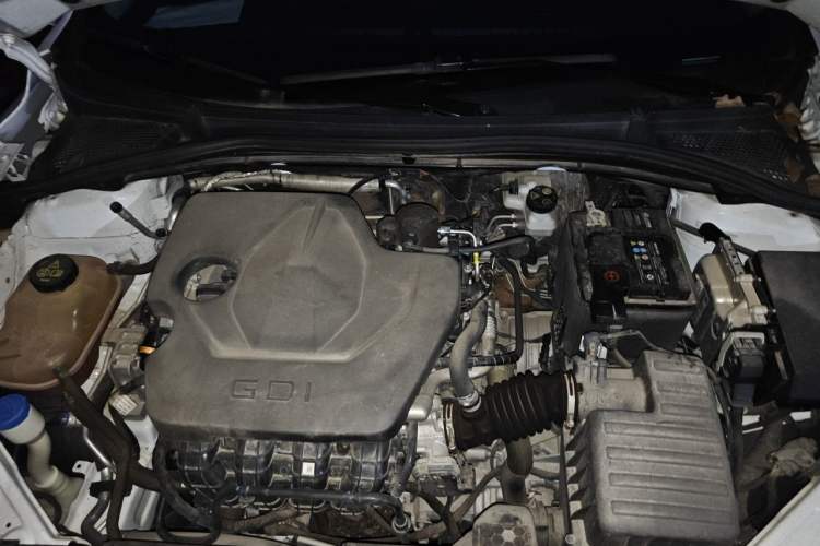 Used MG 5 2023 180 DVVT CVT Luxury Edition Engine Bay