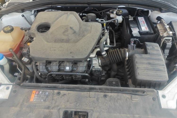 Used MG 5 2023 180 DVVT CVT Luxury Edition Engine Bay