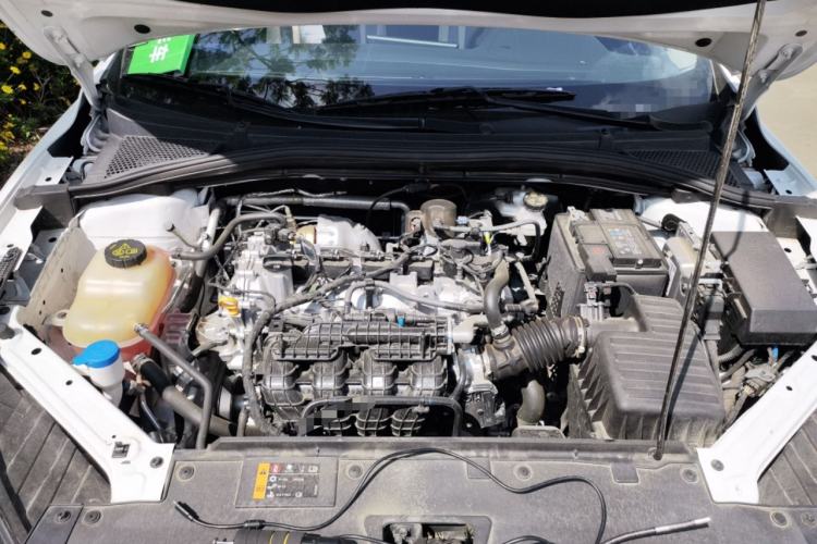 Used MG 5 2023 180 DVVT Manual Fashion Edition Engine Bay