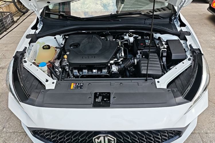 Used MG 5 2023 180 DVVT CVT Luxury Edition Engine Bay