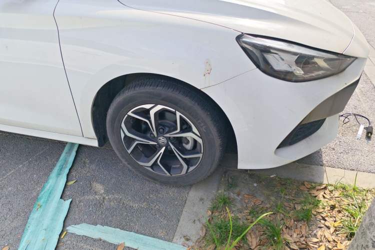 Used MG 5 2023 180 DVVT CVT Fashion Edition Exterior 1