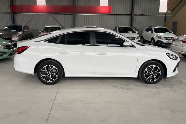 Used MG 5 2023 180 DVVT CVT Fashion Edition Exterior 1