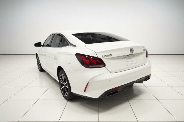 Used MG 5 2023 180 DVVT Manual Fashion Edition Exterior 2