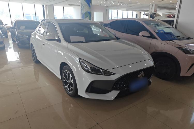 Used MG 5 2023 180 DVVT CVT Fashion Edition Exterior 2