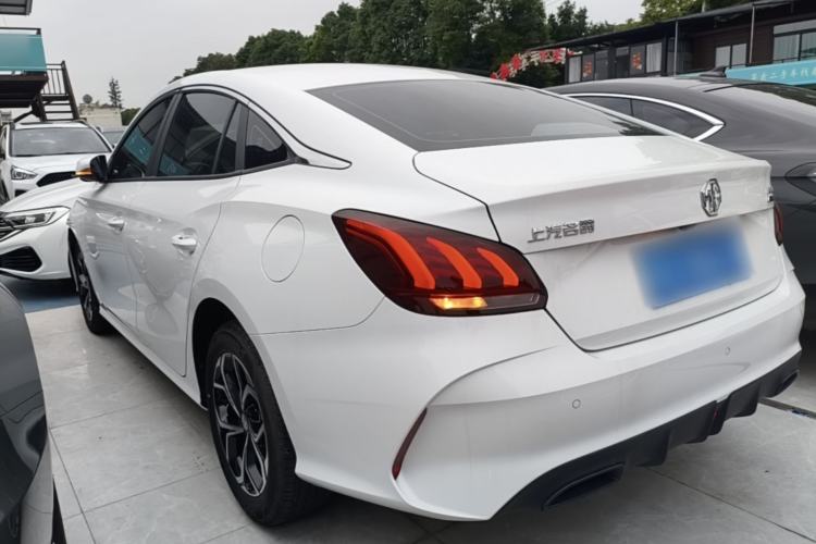 Used MG 5 2023 180 DVVT CVT Fashion Edition Exterior 2