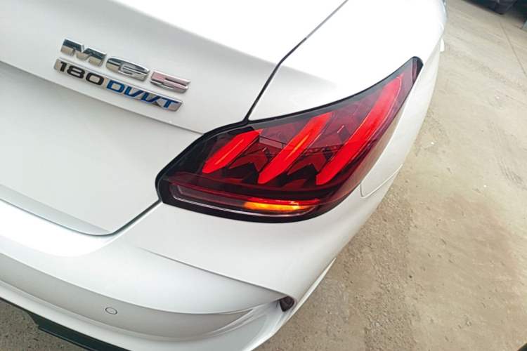 Used MG 5 2023 180 DVVT CVT Fashion Edition Exterior 3