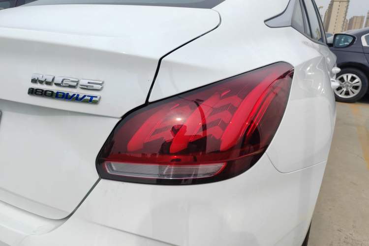 Used MG 5 2023 180 DVVT Manual Fashion Edition Exterior 3