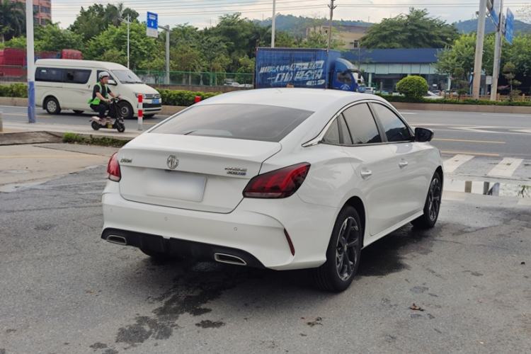 Used MG 5 2023 300TGI DCT Deluxe Edition Exterior 5