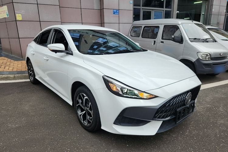 Used MG 5 2023 180 DVVT Manual Fashion Edition Front Right 45 Deg