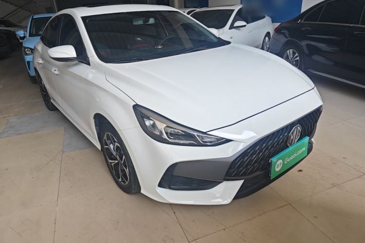 Used MG 5 2023 180 DVVT CVT Fashion Edition Front Right 45 Deg