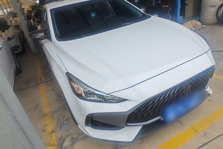 Used MG 5 2023 180 DVVT CVT Fashion Edition Front Right 45 Deg