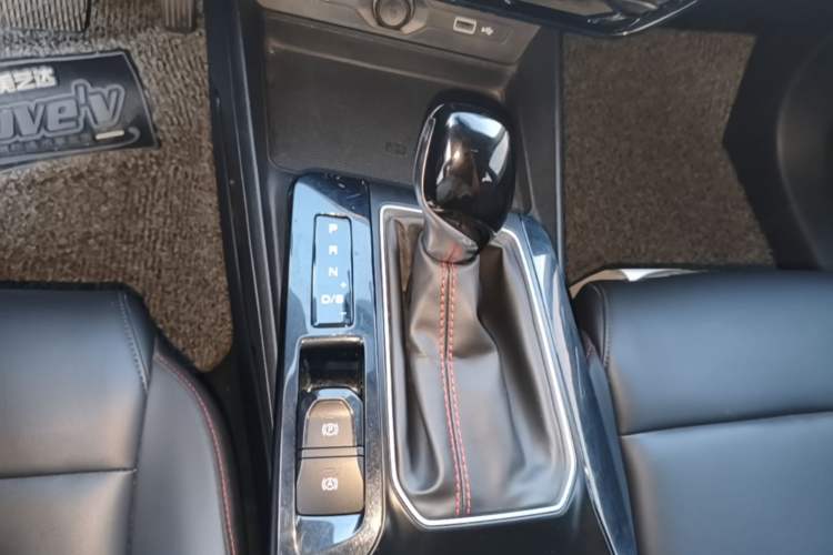 Used MG 5 2023 180 DVVT CVT Fashion Edition Gear Lever