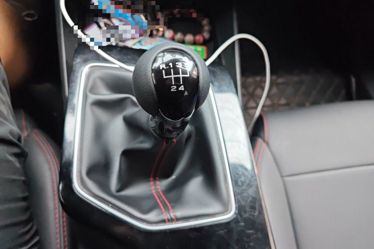 Used MG 5 2023 180 DVVT Manual Fashion Edition Gear Lever