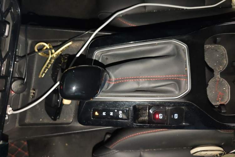 Used MG 5 2023 180 DVVT CVT Fashion Edition Gear Lever