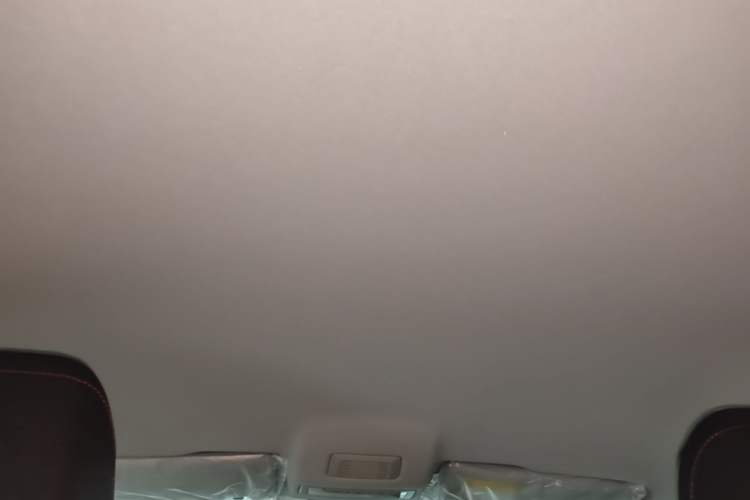 Used MG 5 2023 Facelift Model 180DVVT Manual Fashion Edition Headliner