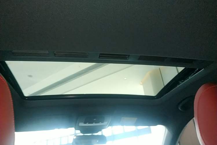 Used MG 5 2023 180 DVVT CVT Luxury Edition Headliner