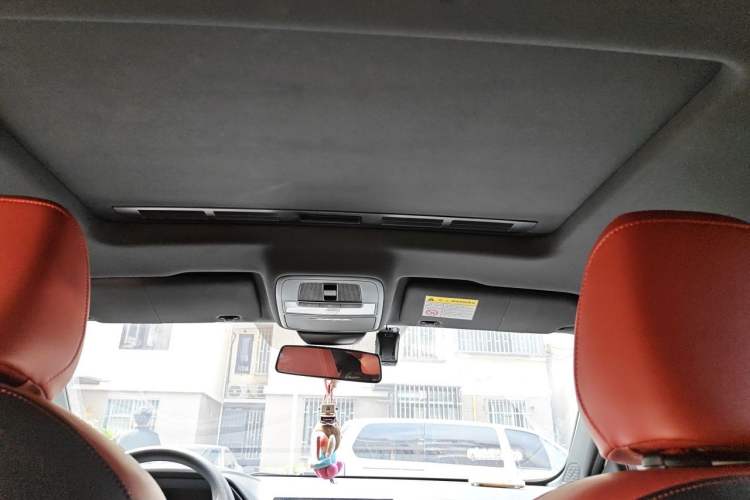 Used MG 5 2023 180 DVVT CVT Luxury Edition Headliner