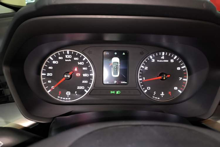 Used MG 5 2023 180 DVVT CVT Luxury Edition Instrument Cluster
