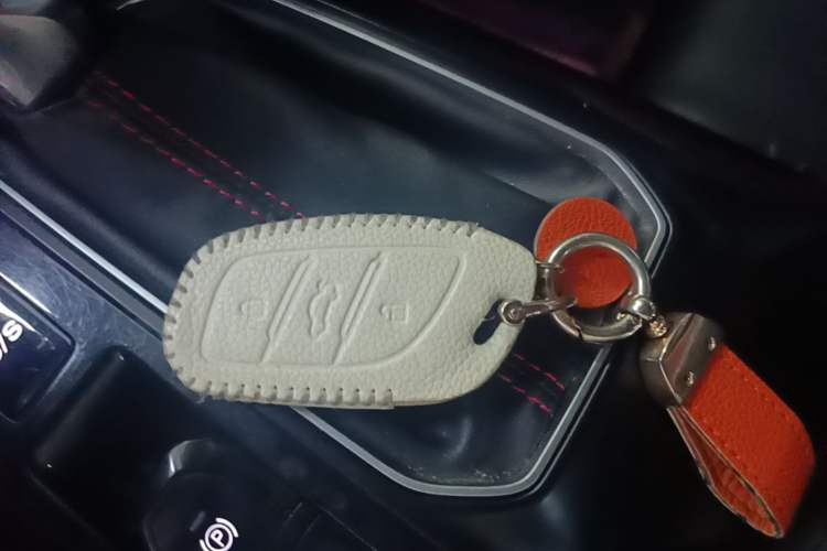 Used MG 5 2023 180 DVVT CVT Luxury Edition Interior 1
