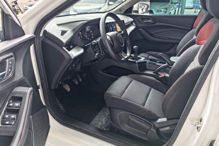 Used MG 5 2023 180 DVVT Manual Fashion Edition Interior 2