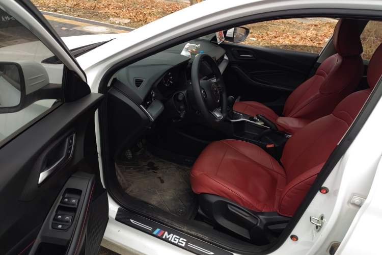Used MG 5 2023 180 DVVT Manual Fashion Edition Interior 3