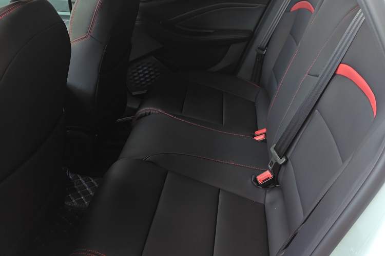 Used MG 5 2023 180 DVVT CVT Luxury Edition Interior 4