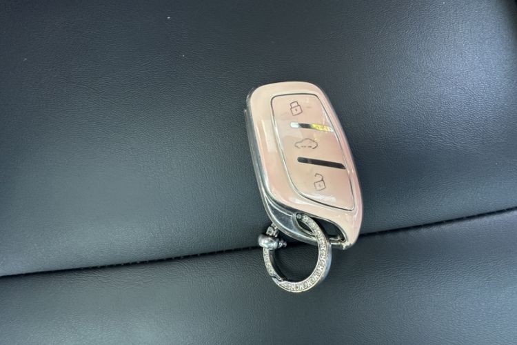 Used MG 5 2023 180 DVVT CVT Luxury Edition Interior 4