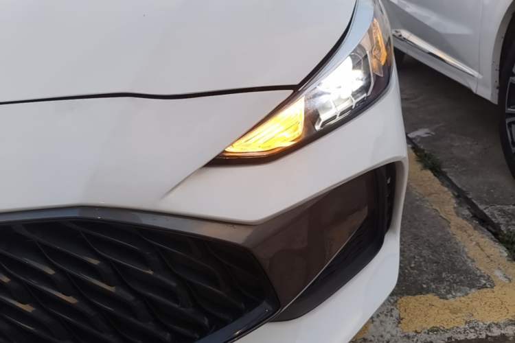 Used MG 5 2023 180 DVVT CVT Fashion Edition Left Front Headlight