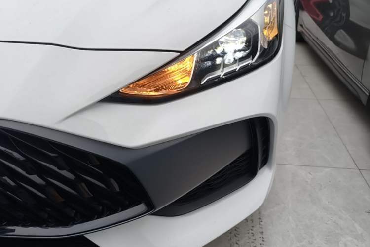 Used MG 5 2023 180 DVVT CVT Fashion Edition Left Front Headlight