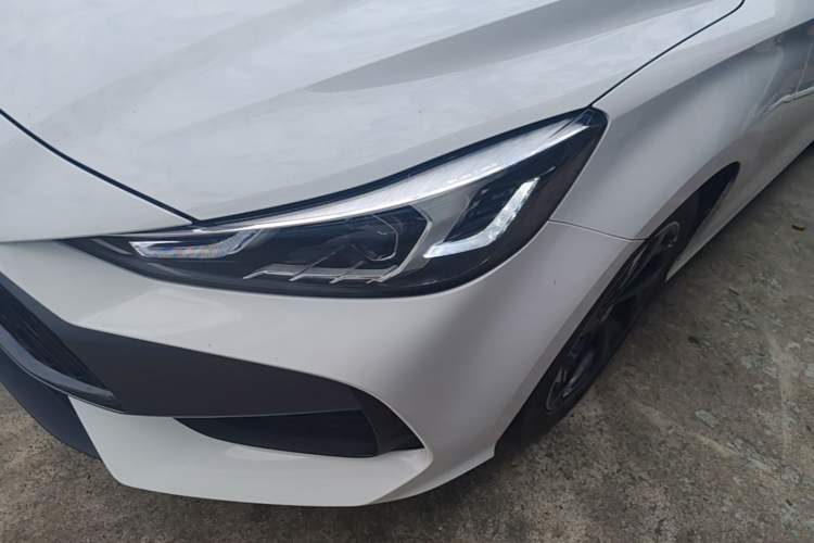Used MG 5 2023 180 DVVT CVT Luxury Edition Left Front Headlight