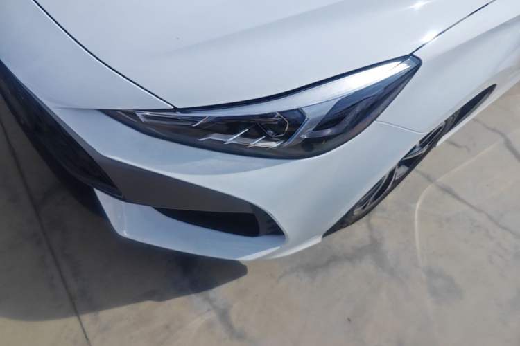 Used MG 5 2023 180 DVVT CVT Luxury Edition Left Front Headlight