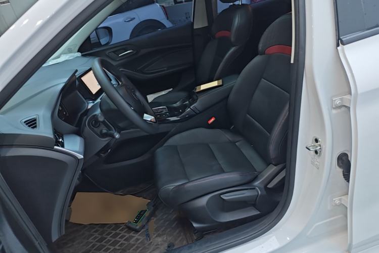 Used MG 5 2023 180 DVVT CVT Luxury Edition Left Front Seat