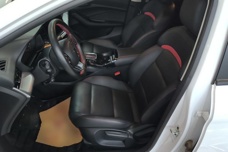 Used MG 5 2023 180 DVVT CVT Luxury Edition Left Front Seat