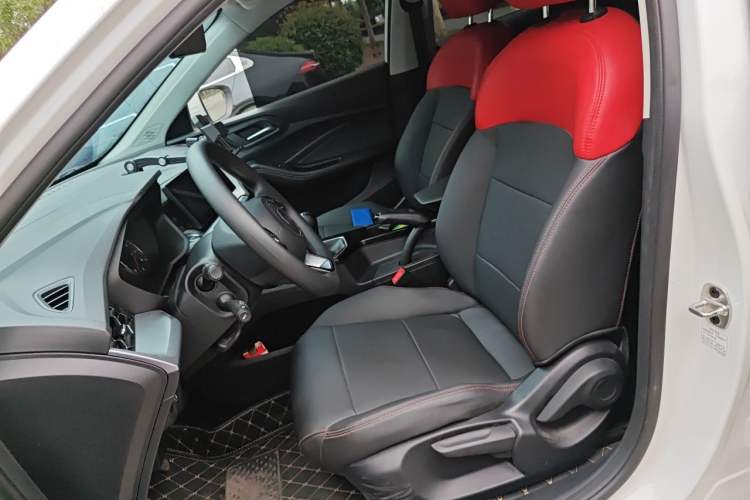 Used MG 5 2023 180 DVVT Manual Fashion Edition Left Front Seat