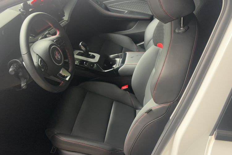 Used MG 5 2023 300TGI DCT Deluxe Edition Left Front Seat
