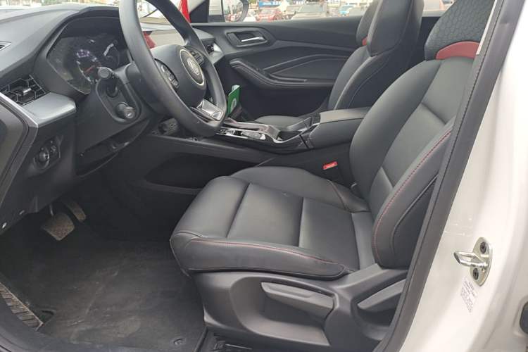 Used MG 5 2023 180 DVVT CVT Fashion Edition Left Front Seat