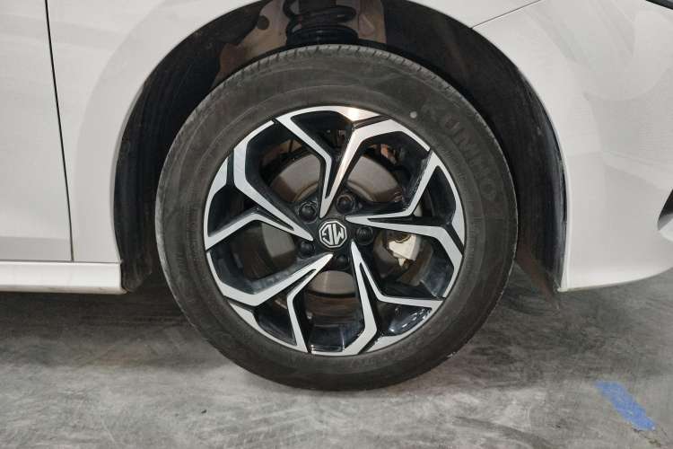 Used MG 5 2023 180 DVVT CVT Fashion Edition Left Front Wheel Hub