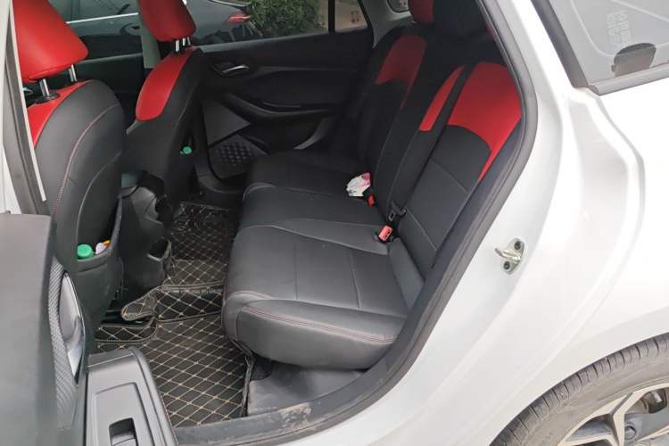 Used MG 5 2023 180 DVVT Manual Fashion Edition Left Rear Seat