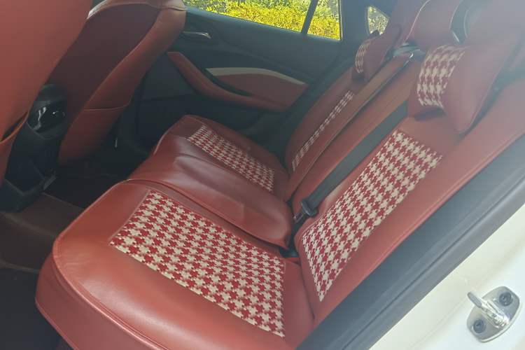 Used MG 5 2023 180 DVVT CVT Luxury Edition Left Rear Seat